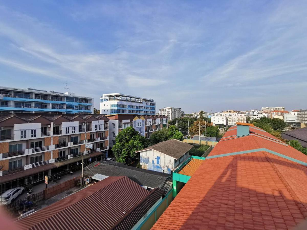 The Sea Bangsaen Hotel المظهر الخارجي الصورة